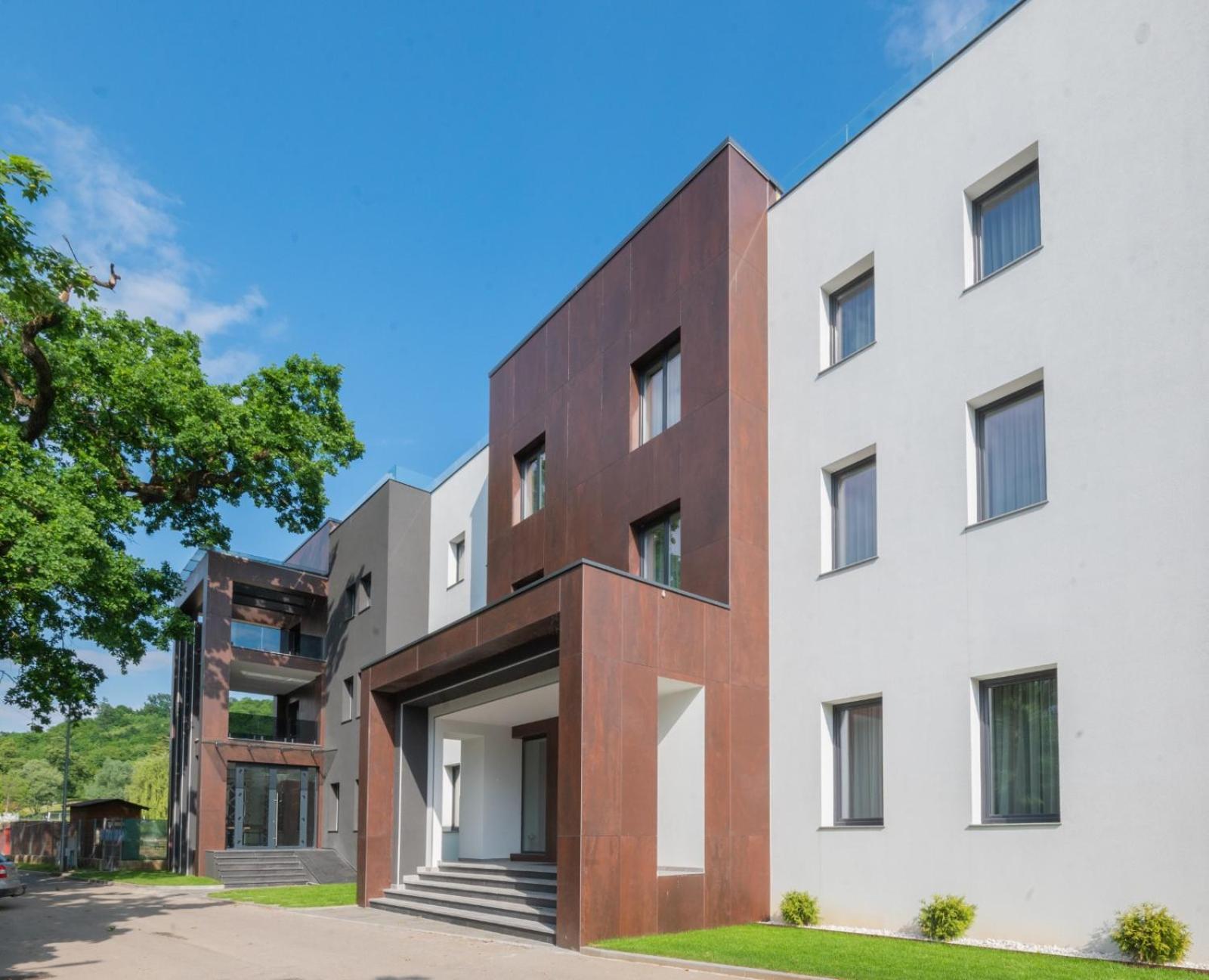Hotel Codrisor Bistrita  Exterior photo